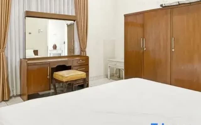 Large Villa 3BR Cieumbuleuit near PVJ & Cihamplas