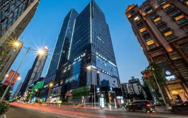 Longzhou Hotel (Chongqing Daping Times Tianjie)