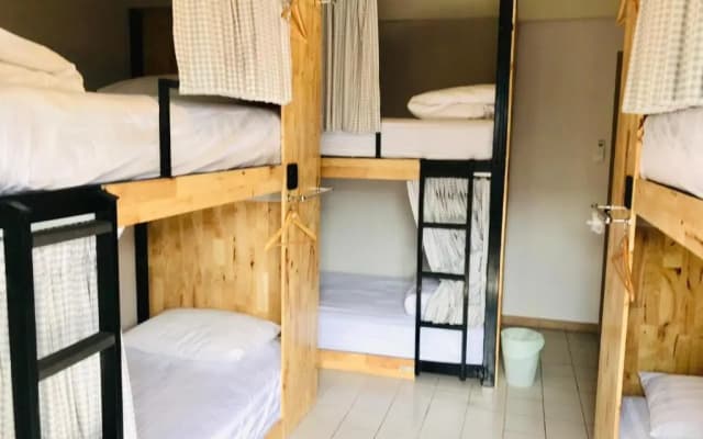 Lemonap Hostel