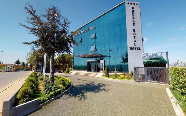 Double Royal Hotel
