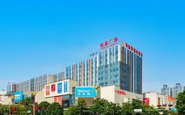 Lin Cang He Xu Heng Chun Hotel