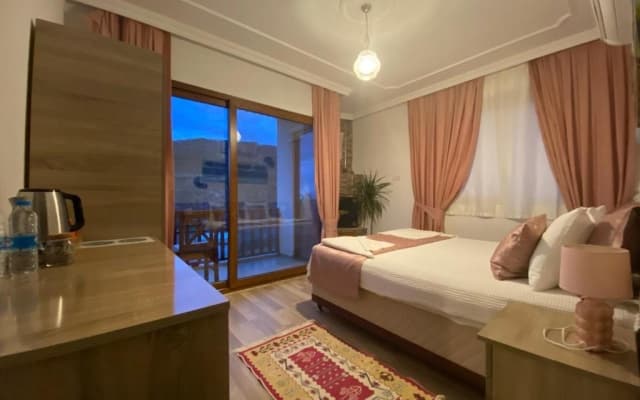 Faralya Misafir Evi