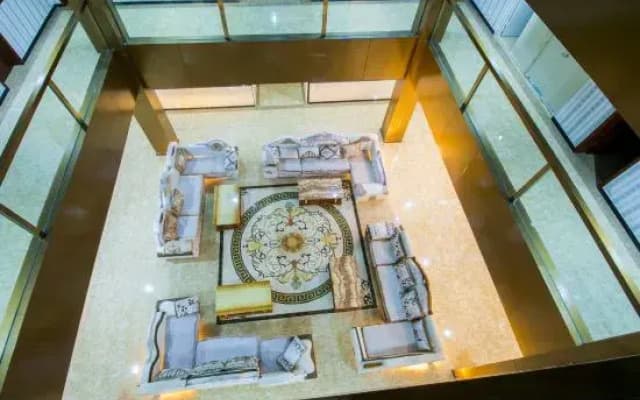 Saihanba Jinding Holiday Hotel