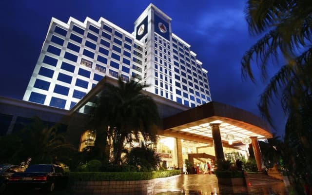 Dongguan Gladden Hotel