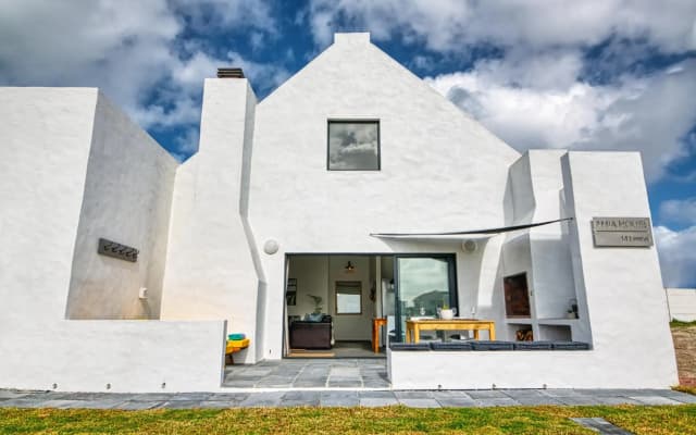 Amia House Struisbaai
