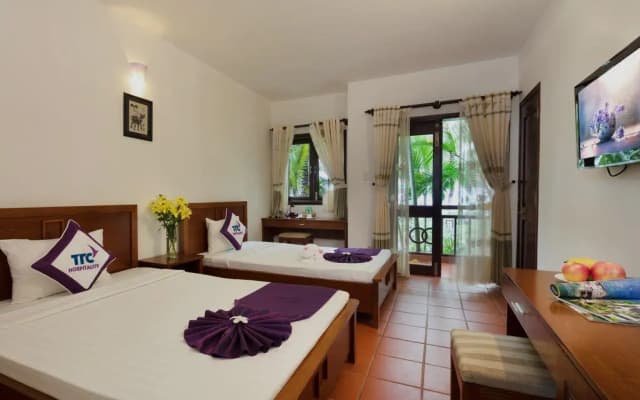 Silver Beach Resort Ke Ga