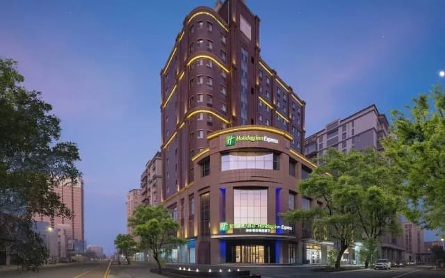 Holiday Inn Express Zhuhai Grand Theater by IHG