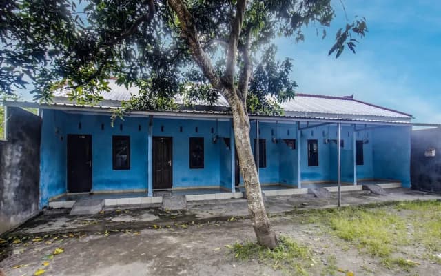 Hotel O Kos Agi Mataram Near Masjid Hissoh Al-Faham