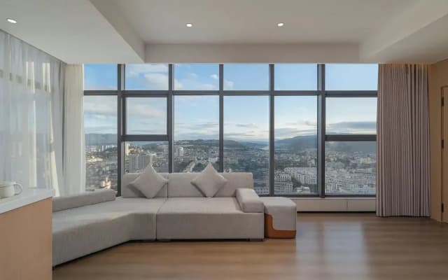 Holiday Inn Express Kunming Yiliang Center by IHG