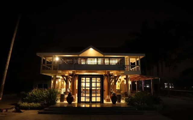 Avhyay Resort