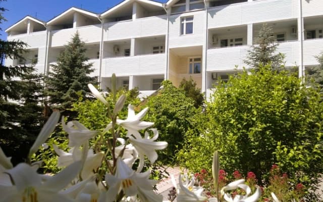 Корона(Евпатория)