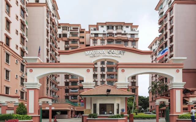 Marina Court Resort Condominium