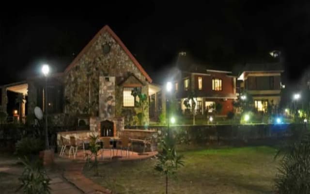 Riverstone Cottages
