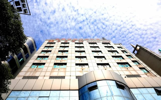 Oriental Hotel