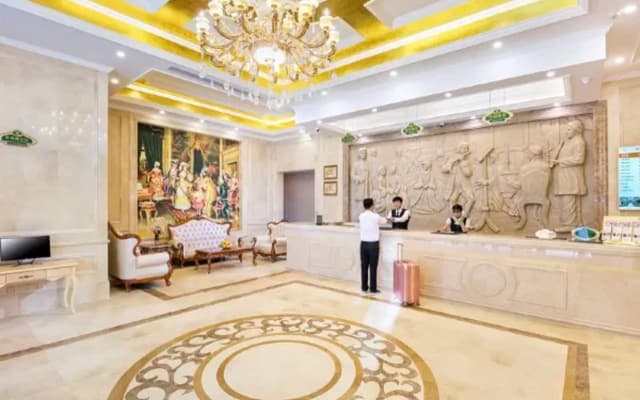 Vienna Hotel (Yixing High-speed Railway Station)