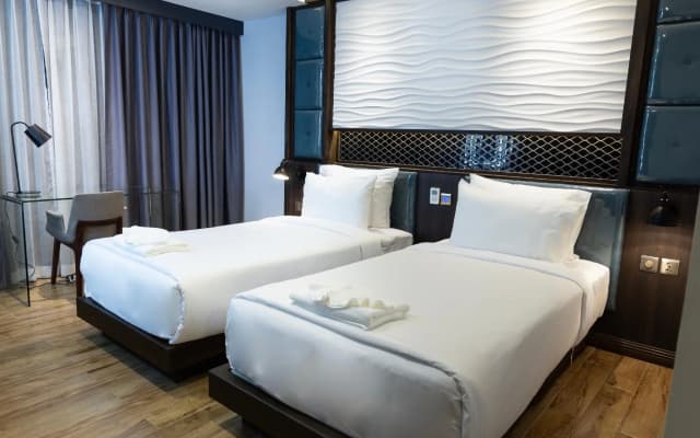 Holatel Hotel Phitsanulok