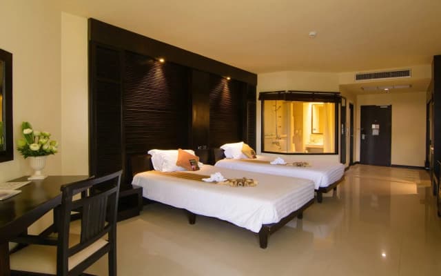 The Nouveau Chumphon Beach Resort & Golf
