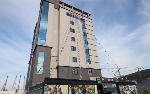 Time Hotel