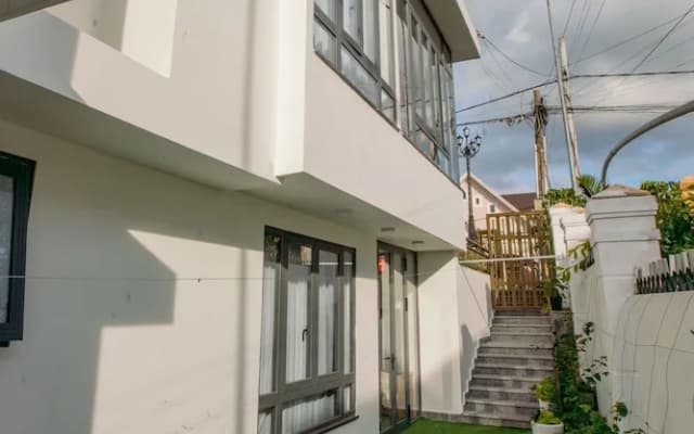 Tan Villa 2