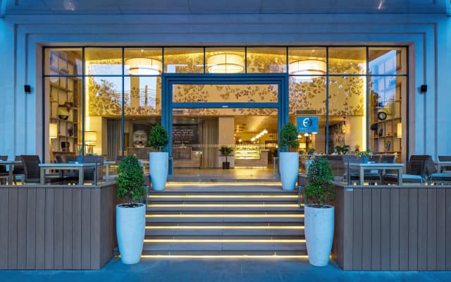 Fusion Suites Saigon