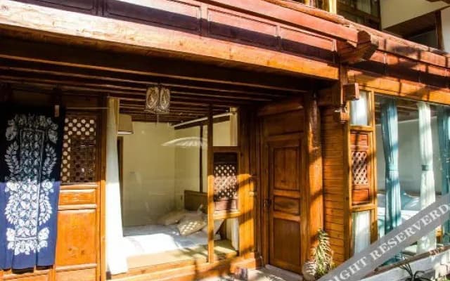 Cabin 7 Inn