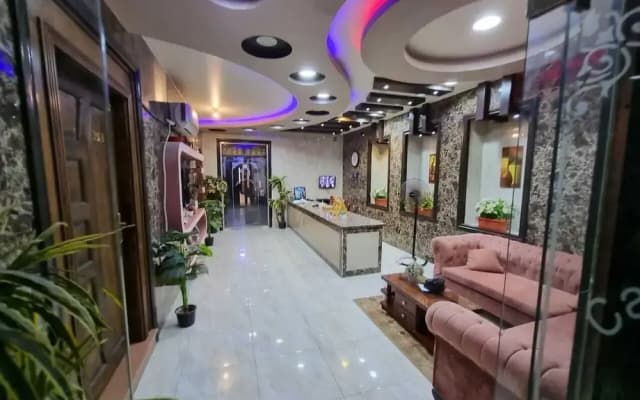 Cairo Plaza Hotel