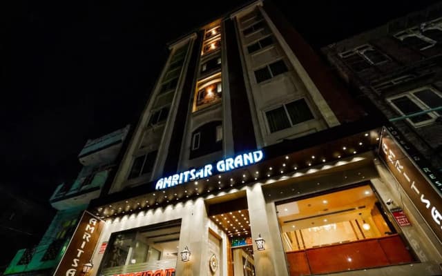 Amritsar Grand By Levelup Hotels 100 meters from golden temple