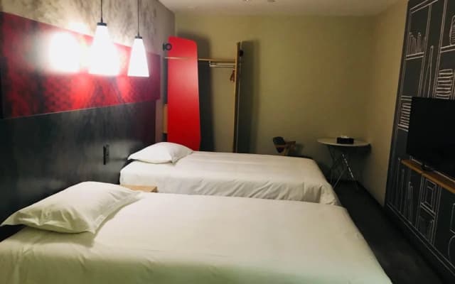 ibis Nanjing Avenue General