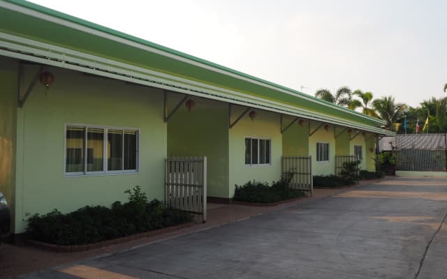 555 Resort