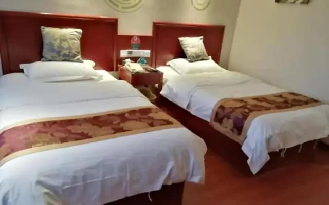 GreenTree Inn HeNan ShangQiu Sui County SuiZhou Avenue BeiHu Business Hotel