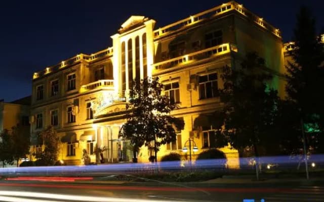Chang Bai Shan Hotel