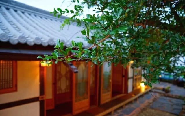 Jeonju Hongsi Hanok Guesthouse