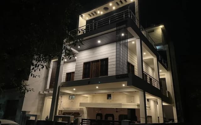 Akash Ganga Homestay Varanasi