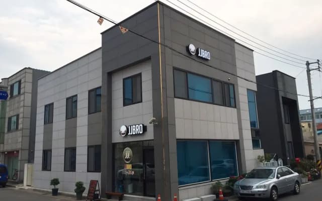 JJBro Hostel Guest House