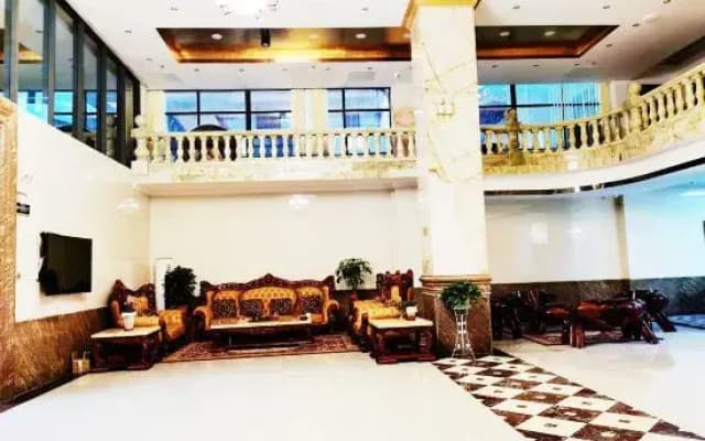 Golden Garden Hotel