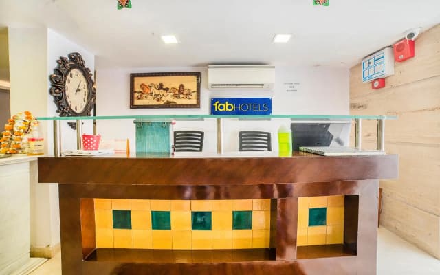Fabhotel Galaxy