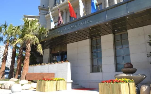 Leqing Jinxilai Holiday Hotel