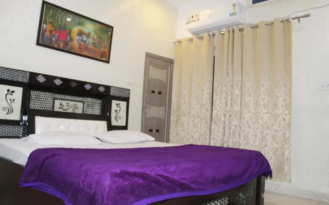 Hotel Sunset Orchha