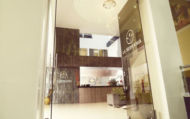Hotel La Serrania Bucaramanga