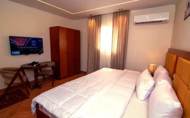 Three Pyramids Boutique Hotel