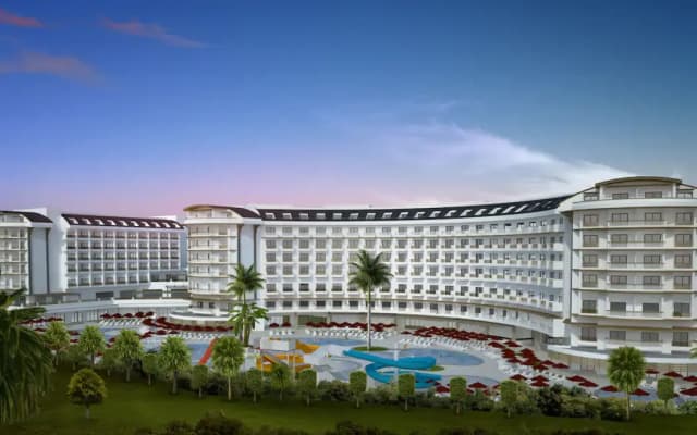 Calido Maris Hotel