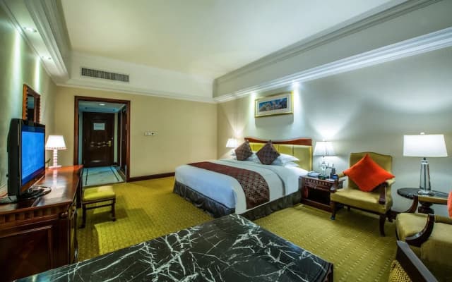 Phoenix City Hotel
