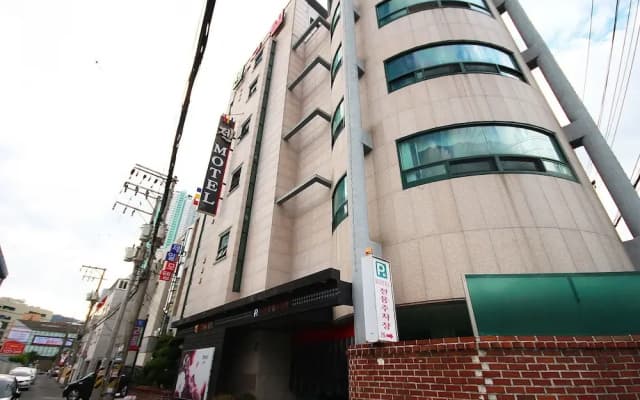 Changwon Masan Zen