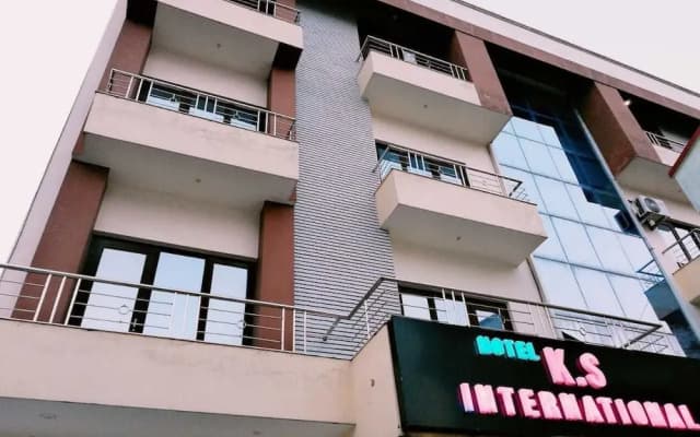 Hotel KS International