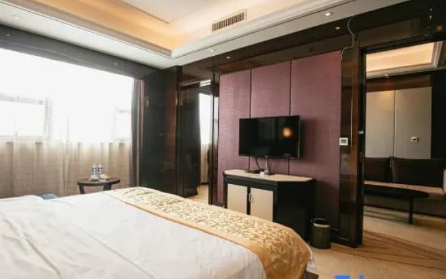 Ruihang Hotel