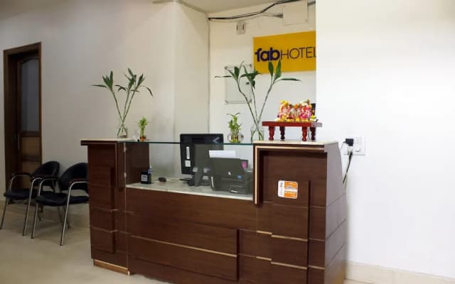 Fabhotel Hill View Suites