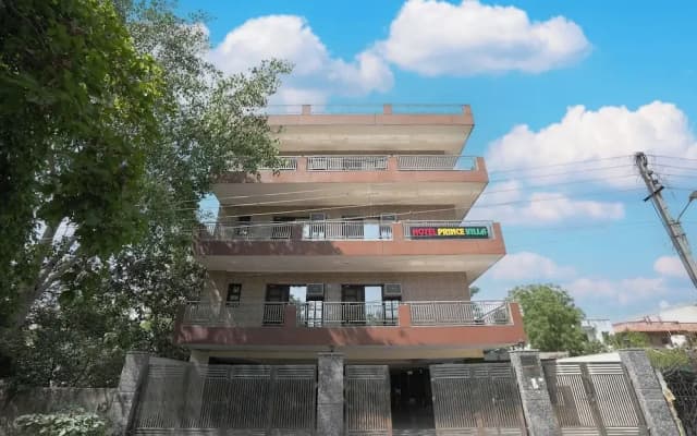 Prince Villa