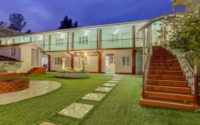 Treebo Atithi Bhavan, 1 Km From Ooty Lake