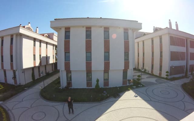 Uçar Royal Hotel and Conference Hall