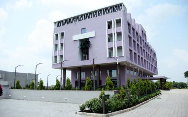 Vista Rooms at Nandan Kanan (Indore)